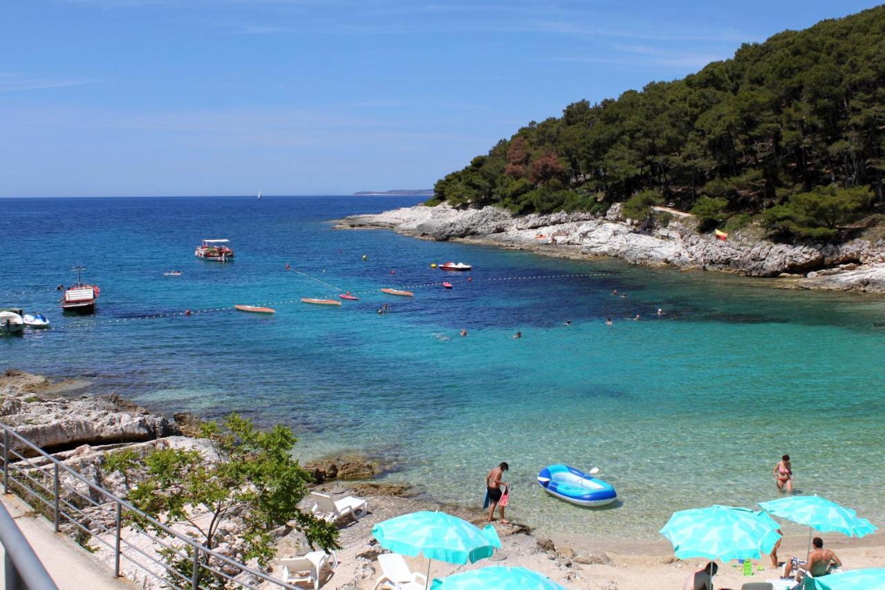Apartments By The Sea Mali Losinj Veli Lošinj Dış mekan fotoğraf